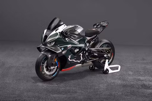 [GALELLRY] BMW ra mắt 115 chiếc M1000RR Isle of Man TT bản đặc biệt