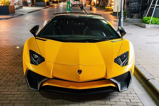 View - Lamborghini Aventador SV Roadster giá 39 tỷ tại Việt Nam lên sàn xe cũ | Báo Tri thức và Cuộc sống - TIN TỨC PHỔ BIẾN KIẾN THỨC 24H