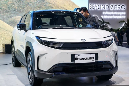 Toyota Urban Cruiser 2025 - SUV đô thị "anh em cùng trứng" Suzuki Fronx