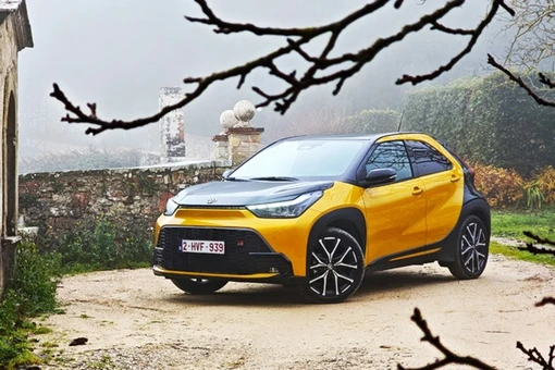 Cận cảnh Toyota Aygo X GR Sport 2026, hứa hẹn gây bão doanh số