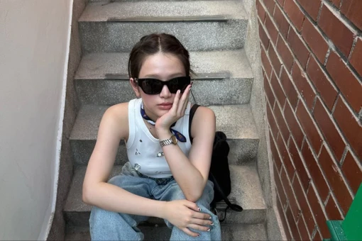 Gái xinh Linh Ka diện style khỏe khoắn, năng động xuống phố