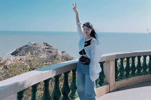 Nhan sắc đời thường của "hoa khôi wushu" vừa giành huy chương SEA Games 33