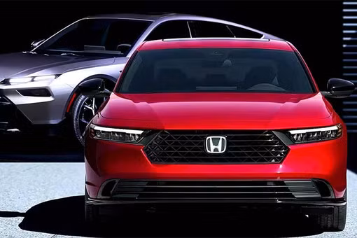  [GALLERY] Honda Accord mới sẽ có màn "đại phẫu", Toyota Camry dè chừng