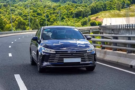 Toàn bộ ôtô hybrid sạc điện của BYD Việt Nam đều tương thích với xăng E10