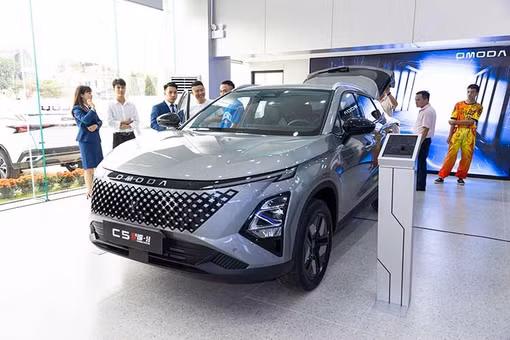 Lý do khách hàng đặt cọc Omoda C5 SHS-H ngay từ cái nhìn đầu tiên?