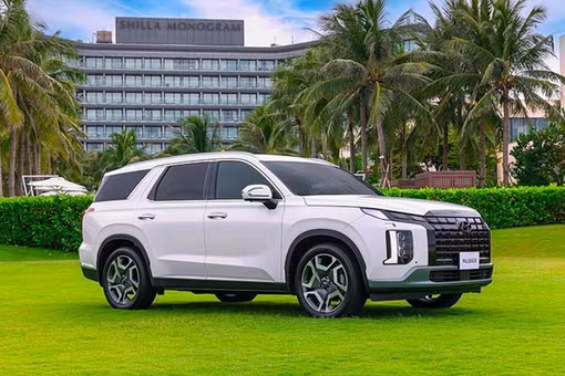 Hyundai Palisade giảm tới 170 triệu tại Việt Nam, chờ đón phiên bản mới