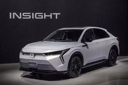 Honda Insight tái xuất tại quê nhà Nhật Bản, giá bán từ 840 triệu đồng