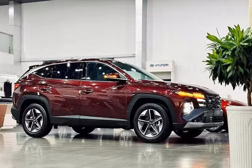 Hyundai Tucson Hybrid nhận cọc tại Việt Nam, giá khoảng 1 tỷ đồng