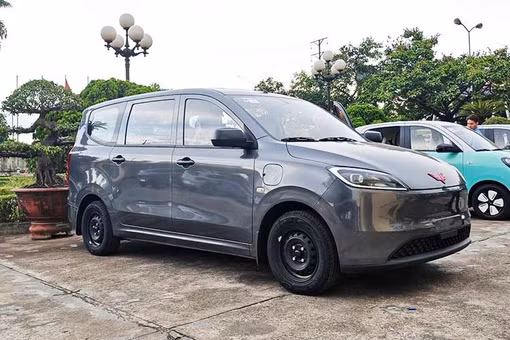 [GALLERY] Wuling Grango giá 499 triệu tại Việt Nam, MPV điện chạy 300km/sạc 