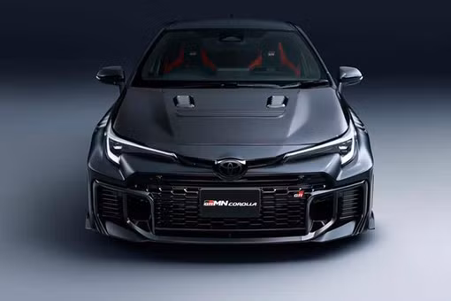 [GALLERY] Cận cảnh Toyota GRMN Corolla gần 1,7 tỷ - xe đắt nhất dòng Corolla