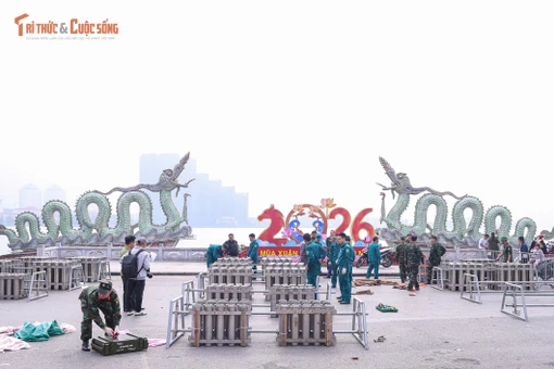 Trận địa pháo hoa sẵn sàng thắp sáng bầu trời Hà Nội đêm Giao thừa 2026 