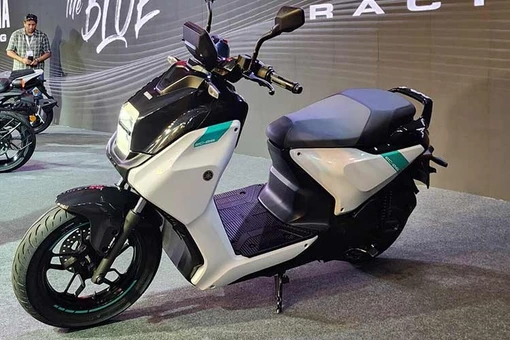 Yamaha EC-06 ra mắt - xe máy điện chạy 169km/sạc, giá 48 triệu đồng