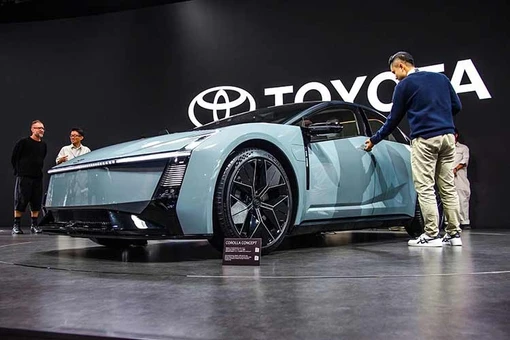 Toyota quyết chơi lớn với Corolla, đẹp hơn và mạnh như xe điện