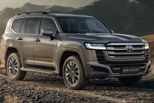 Cận cảnh Toyota Land Cruiser 300 Hybrid mạnh nhất, từ 2,78 tỷ đồng