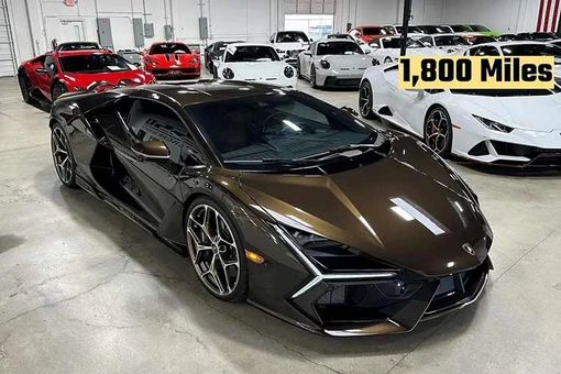 Lamborghini Revuelto màu sơn 237 triệu, khách trả 17,1 tỷ đồng không bán