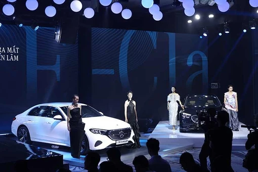 Doanh số Mercedes-Benz năm 2025 "tụt dốc không phanh"