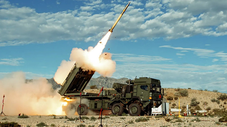 GMARS test-fires a 227mm guided missile in the Nevada desert, USA. gmars-08-03-release-hr1-copy.jpg