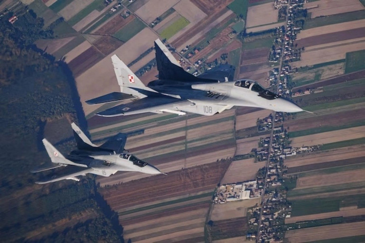 During the rapid response exercise after the attack, NATO deployed various types of fighter jets, from F-35s, F-16s to MiG-29s from member states, simulating the situation of Russian UAVs and missiles infiltration. This activity not only tested the ability of inter-national coordination, but also strengthened the rapid response and strategic deterrence capabilities of the air alliance. 7.jpg