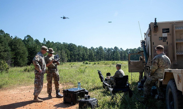 According to analysts, this facility will help Russia eavesdrop on NATO radio communications and determine the direction of signals from bases, command posts or units deployed in Europe. This is an important capability, because controlling electronic information means knowing the intentions and locations of the enemy's operations. 5.jpg