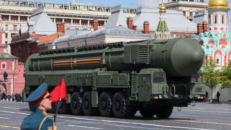 La noticia también fue confirmada por los medios estatales rusos y llega en medio de crecientes tensiones entre Rusia y la OTAN y la actual guerra de Rusia en Ucrania. Por lo tanto, esta información continúa generando temores de una escalada en una zona que ha estado tensa durante muchos años. Foto: @TSN. 2.png