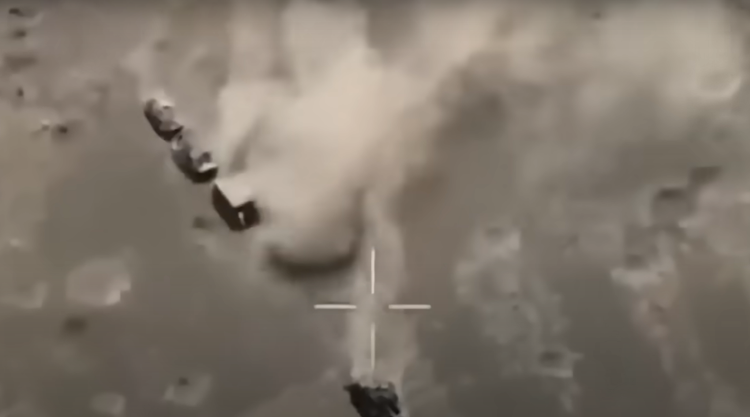 El uso de estos sistemas ilustra los esfuerzos de Rusia por minimizar la exposición de sus tropas durante las misiones logísticas, pero su pérdida dificulta y dificultará los esfuerzos de reabastecimiento bajo fuego enemigo. Foto: @Ukrainian Phoenix. 10.png