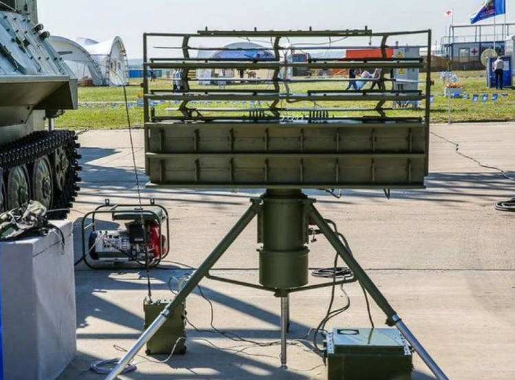 Uno de los logros clave de este ataque aéreo fue la destrucción de la estación de radar compacta Garmon 1L122, utilizada por el ejército ruso para apoyar las operaciones de defensa aérea. Foto: @Wikipedia. 3-6898.png