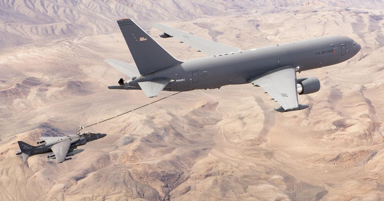 The tens of millions of dollars in damage are just the tip of the iceberg; the KC-46 incident also directly threatens combat missions. Having one aircraft withdrawn from the formation means the fighter jet loses its refueling source, potentially disrupting missions. With the KC-135 and KC-10 aging, the big question is: when will the Pegasus be truly reliable? 12-8634.jpg