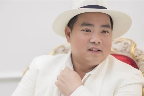 Từ vụ Minh Khang, ngẫm chuyện ứng xử của nghệ sĩ