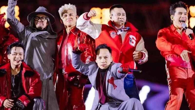 Concert “Anh trai vượt ngàn chông gai” có sức hút chưa từng thấy tại showbiz Việt. (Ảnh: Yeah1) anh-trai-vuot-ngan-chong-gai2jpg-6131-854-1367jpg.jpg