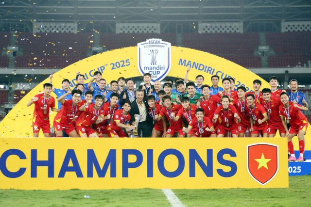 Vượt qua U23 Indonesia, U23 Việt Nam có lần thứ 3 liên tiếp vô địch giải U23 ĐNÁ. 1.jpg