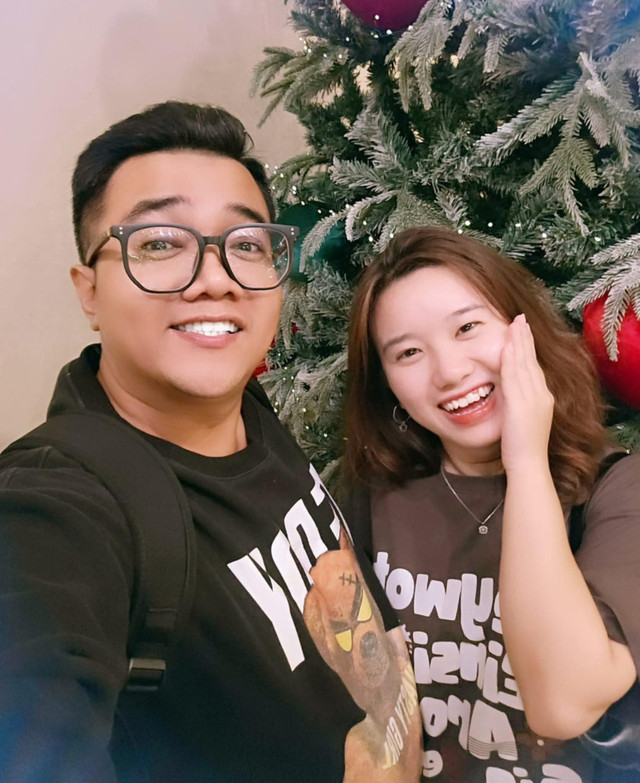 Vợ chồng nhà báo Nguyễn Anh Sơn. anh-1-vo-chong-anh-son.jpg