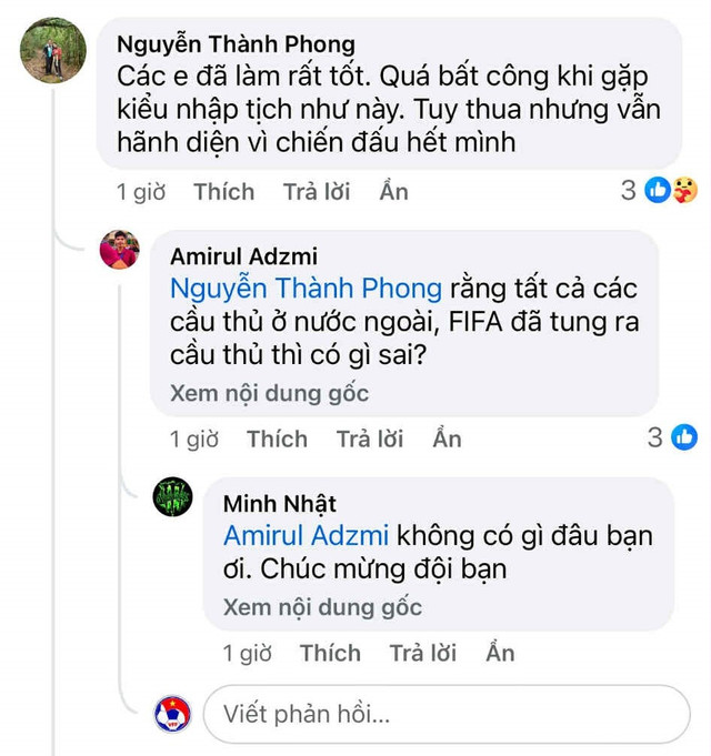 Thay vì buông lời chỉ trích các cầu thủ, CĐV Việt Nam đã động viên, khích lệ tinh thần họ. 379e1a3a-0ca0-479b-a7f3-07b4167db6fa.jpg