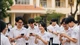 TPHCM đề xuất cấm học sinh dùng điện thoại ở trường: Cần thiết hay gây tranh cãi?