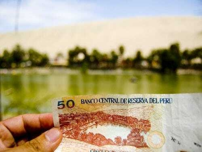 Chính phủ Peru quyết định in hình ốc đảo lên mặt sau của đồng tiền 50 Nuevo Sol phát hành lần đầu vào năm 1991.