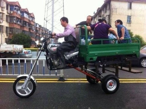 "Siêu xe" lượn phố.