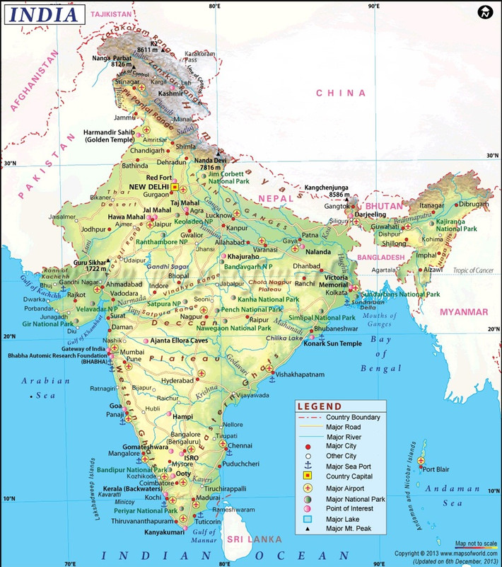 Cung điện của gió Hawa Mahal nằm trên đường chính ở trung tâm của Jaipur, bang Rajasthan, Ấn Độ. Ảnh: mapsofworld.