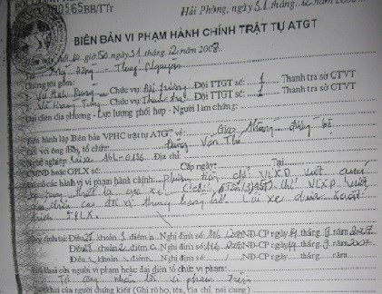 Các bị can bị bắt do việc “Lợi dụng chức vụ quyền hạn trong khi thi hành công vụ", sửa chữa khoảng 730 biên bản, ghi sai trọng tải thiết kế, gây thất thoát hàng tỉ đồng ngân sách.
