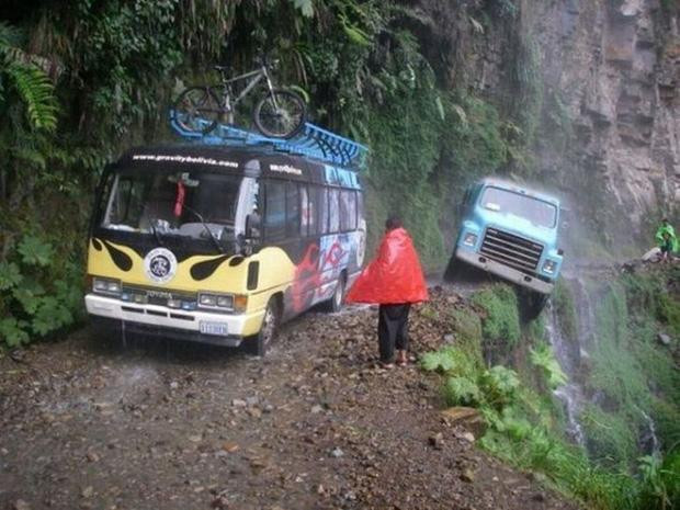 rường hợp này người ta gọi là trong cái rủi có cái may, nhưng nhìn chung thì vẫn “toang” cả chuyến đi rồi!