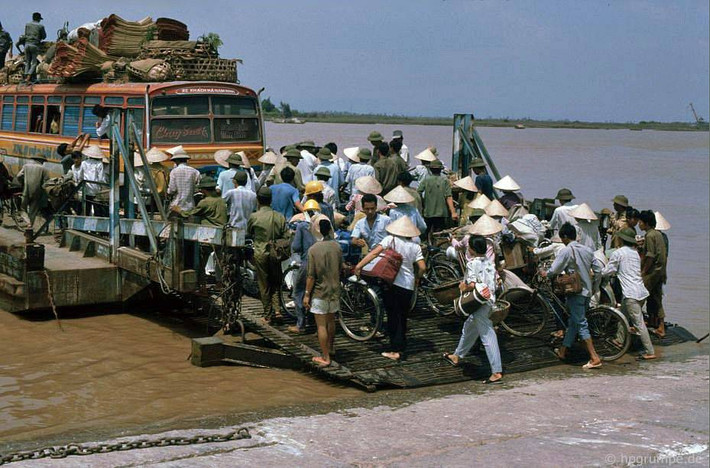 Sau vụ này, Thắng đưa đàn em về Quảng Ninh. Chỉ vài ngày sau, gã lại cùng đám "lâu la" gây ra nhiều vụ cướp manh động khác, trong đó 2 lần cướp phải xe của Công an huyện Đình Lập, làm 1 cán bộ công an bị thương. Trước sự hung hãn, manh động của băng cướp do Thắng cầm đầu, thời điểm đó Công an tỉnh Lạng Sơn và Bộ Công an đặt ra quyết tâm phải bắt giữ hoặc tiêu diệt những tên này. (Ảnh minh họa, nguồn internet)