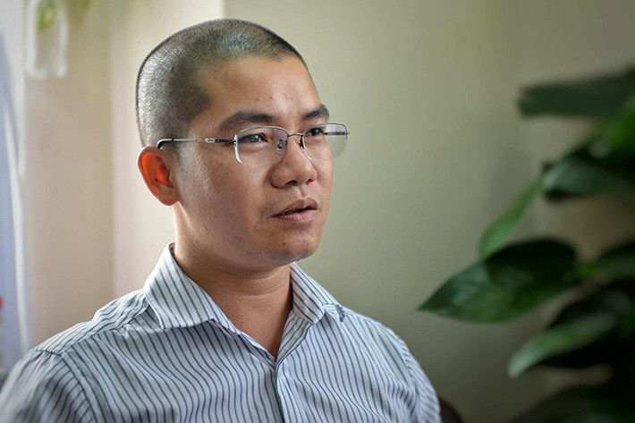 Với phương thức, thủ đoạn tinh vi, núp bóng dưới hoạt động kinh doanh bất động sản để lừa đảo, chiếm đoạt tài sản thông qua hình thức huy động vốn theo phương thức đa cấp (sử dụng đất nền trong dự án “ma” làm mồi nhử), Nguyễn Thái Luyện cùng đồng phạm đã chiếm đoạt hơn 2.264 tỷ đồng của 4.316 khách hàng.