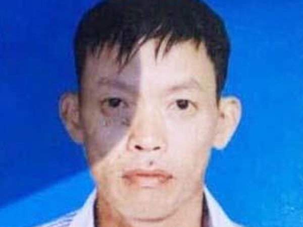"Con rể hờ" sát hại bố và anh trai vợ: Năm 2009, Hoàng Văn Sắt (SN 1973, trú tại huyện Thủy Nguyên, Hải Phòng) sống chung với chị Nông Thị H. (SN 1983, trú tại khu 10, phường Thanh Sơn, TP Uông Bí, tỉnh Quảng Ninh), không đăng ký kết hôn và sinh được một con gái. Đầu năm 2018, hai người đã chia tay. Sau đó chị H. có bạn trai mới.