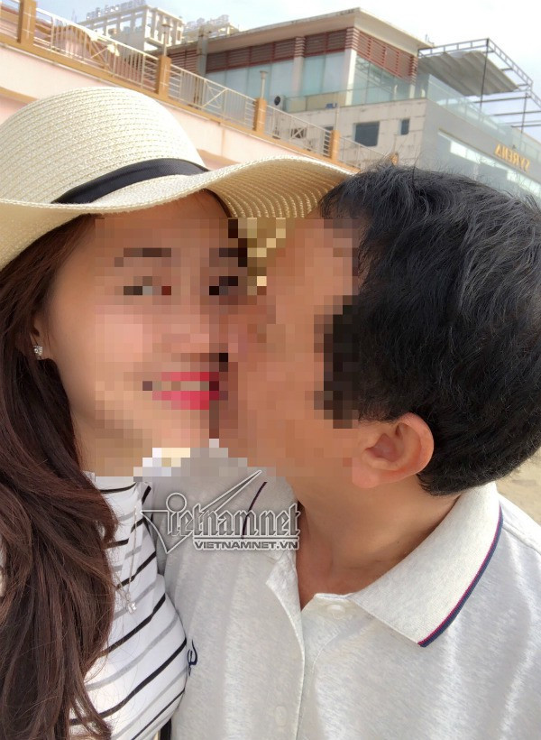 Quan hệ với vợ người khác, Phó bí thư Thành ủy Kon Tum bị cảnh cáo: Ngày 5/8/2019, UB kiểm tra Tỉnh ủy Kon Tum đã có công văn cung cấp thông tin về việc ông Phạm Minh Xem, Phó bí thư Thường trực Thành ủy, Chủ tịch HĐND TP Kon Tum bị tố có quan hệ tình cảm với phụ nữ đã có chồng.
