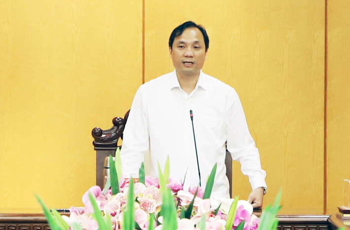 Hội nghị đã công bố quyết định của BTV Tỉnh ủy về thành lập Ban Chỉ đạo phòng, chống tham nhũng, tiêu cực tỉnh Hà Tĩnh gồm 1 Trưởng ban (ông Hoàng Trung Dũng - Bí thư Tỉnh ủy), 5 Phó Trưởng ban và 9 Ủy viên. Chức năng, nhiệm vụ, quyền hạn, tổ chức bộ máy, chế độ làm việc, quan hệ công tác của Ban Chỉ đạo phòng, chống tham nhũng, tiêu cực tỉnh thực hiện theo Quy định số 67 ngày 2/6/2022 của Ban Bí thư và quy định của BTV Tỉnh ủy. Ban Chỉ đạo có con dấu riêng theo quy định.