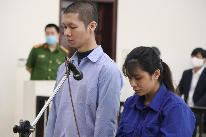 Năm 2018, Lan Anh có quan hệ tình cảm với Tuấn và có con chung. Cả 2 đều là đối tượng nghiện ma túy đá. Đến tháng 10/2019, hai người thuê một căn hộ mini ở ngõ 46 Phạm Ngọc Thạch (phường Phương Liên, Đống Đa, Hà Nội).
