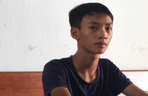 Thiếu niên dùng tuýp sắt đánh cụ bà 88 tuổi tử vong: Trưa 5/5, Nguyễn Xuân Thành (SN 2004, ngụ huyện Đắk Mil, Đắk Nông) lợi dụng lúc bà Lê Thị Hiên (SN 1933, trú cùng địa phương) ở nhà một mình đã qua nhà bà rồi dùng tuýp sắt đánh liên tiếp vào đầu khiến nạn nhân tử vong. Ngày 6/5, Thành bị Công an Đắk Nông bắt giữ, bước đầu Thành khai do mâu thuẫn nên ra tay sát hại bà cụ.