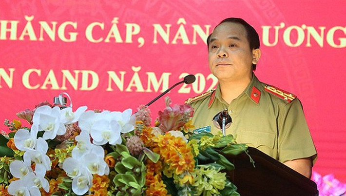 Cũng theo quyết định, ông Nguyễn Quốc Đoàn được chỉ định tham gia Ban Chấp hành, Ban Thường vụ Tỉnh ủy Lạng Sơn, giữ chức Bí thư Tỉnh ủy Lạng Sơn nhiệm kỳ 2020 - 2025.
