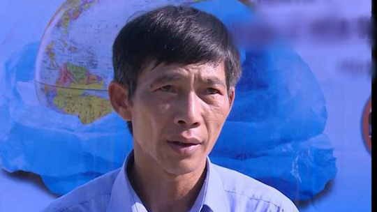 Nguyên Phó Chủ tịch huyện mở "sới bạc" ở cơ quan: Ngày 18/1, Ông Nguyễn Văn Long, Nguyên Phó Chủ tịch huyện Hậu Lộc (Thanh Hóa), bị Ủy ban kiểm tra Tỉnh ủy Thanh Hóa cách hết chức vụ trong Đảng do có hành vi mở "sới bạc" tại cơ quan. Trước đó, Công an tỉnh Thanh Hóa bắt quả tang 4 đối tượng trong số này có ông Long đang đánh bài ăn tiền dưới hình thức đánh "phỏm", thu giữ trên chiếu bạc 92 triệu đồng tiền mặt cùng nhiều tang vật khác có liên quan.