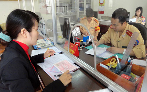 Đăng ký và cấp biển số các loại phương tiện giao thông. (Ảnh minh hoạ)