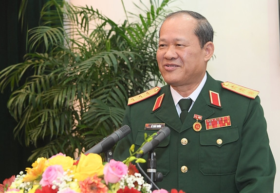 Thượng tướng Bế Xuân Trường sinh ngày 19/12/1957; quê xã Hưng Đạo, thành phố Cao Bằng, tỉnh Cao Bằng.