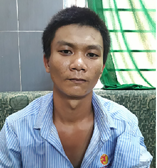 Nam thanh niên 24 tuổi sát hại người tình U40 vì ghen: Khoảng tháng 7/2019, Linh Em (24 tuổi, ngụ TP Châu Đốc, tỉnh An Giang) và B.T.T (45 tuổi) chung sống với nhau như vợ chồng (không đăng ký kết hôn). Thời gian gần đây, Linh Em nghi ngờ chị T. có tình cảm với người khác nên cả hai thường xuyên xảy ra cự cãi.